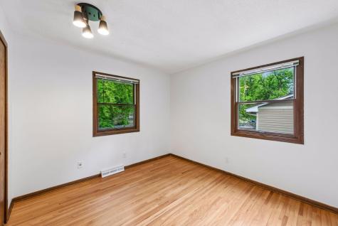 2460 Kewanee Way Golden Valley MN 55422
