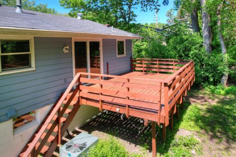 2460 Kewanee Way Golden Valley MN 55422