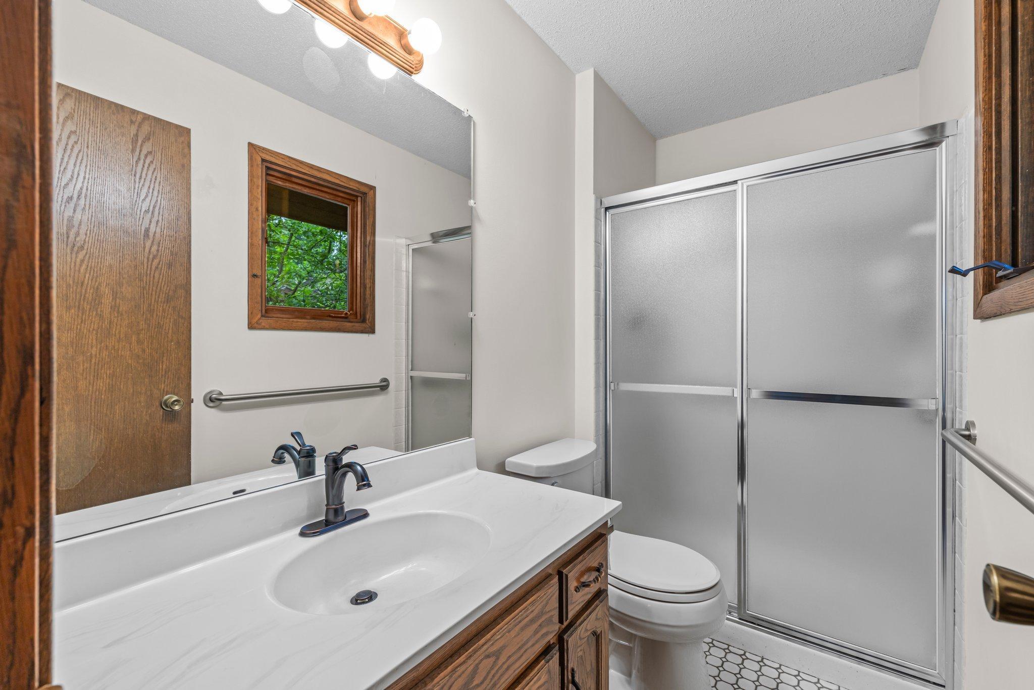 1267 Nursery Hill Lane Arden Hills MN 55112