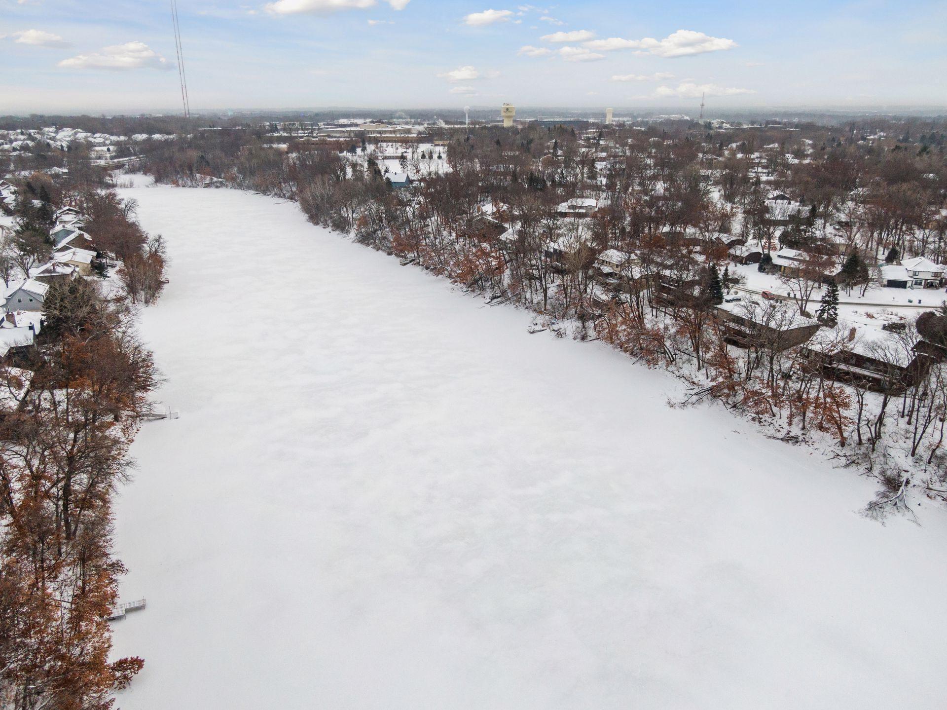 1267 Nursery Hill Lane Arden Hills MN 55112