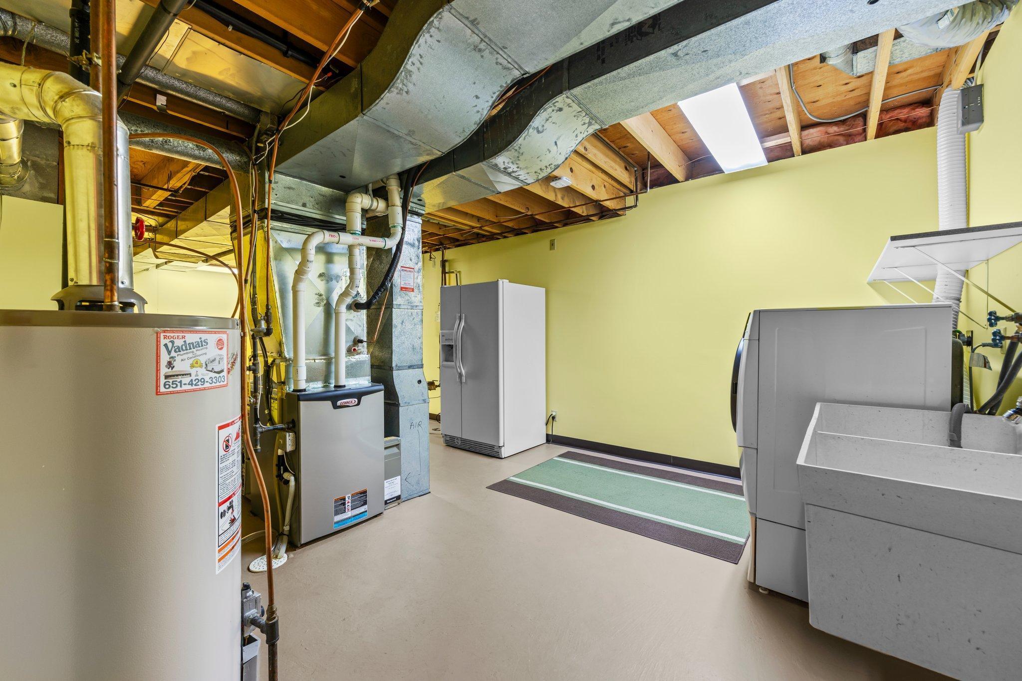 1267 Nursery Hill Lane Arden Hills MN 55112