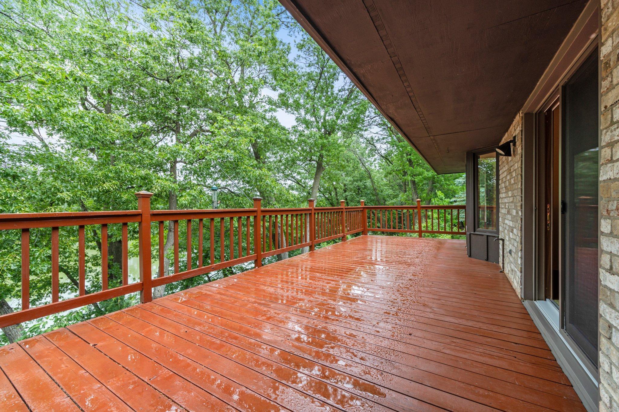 1267 Nursery Hill Lane Arden Hills MN 55112