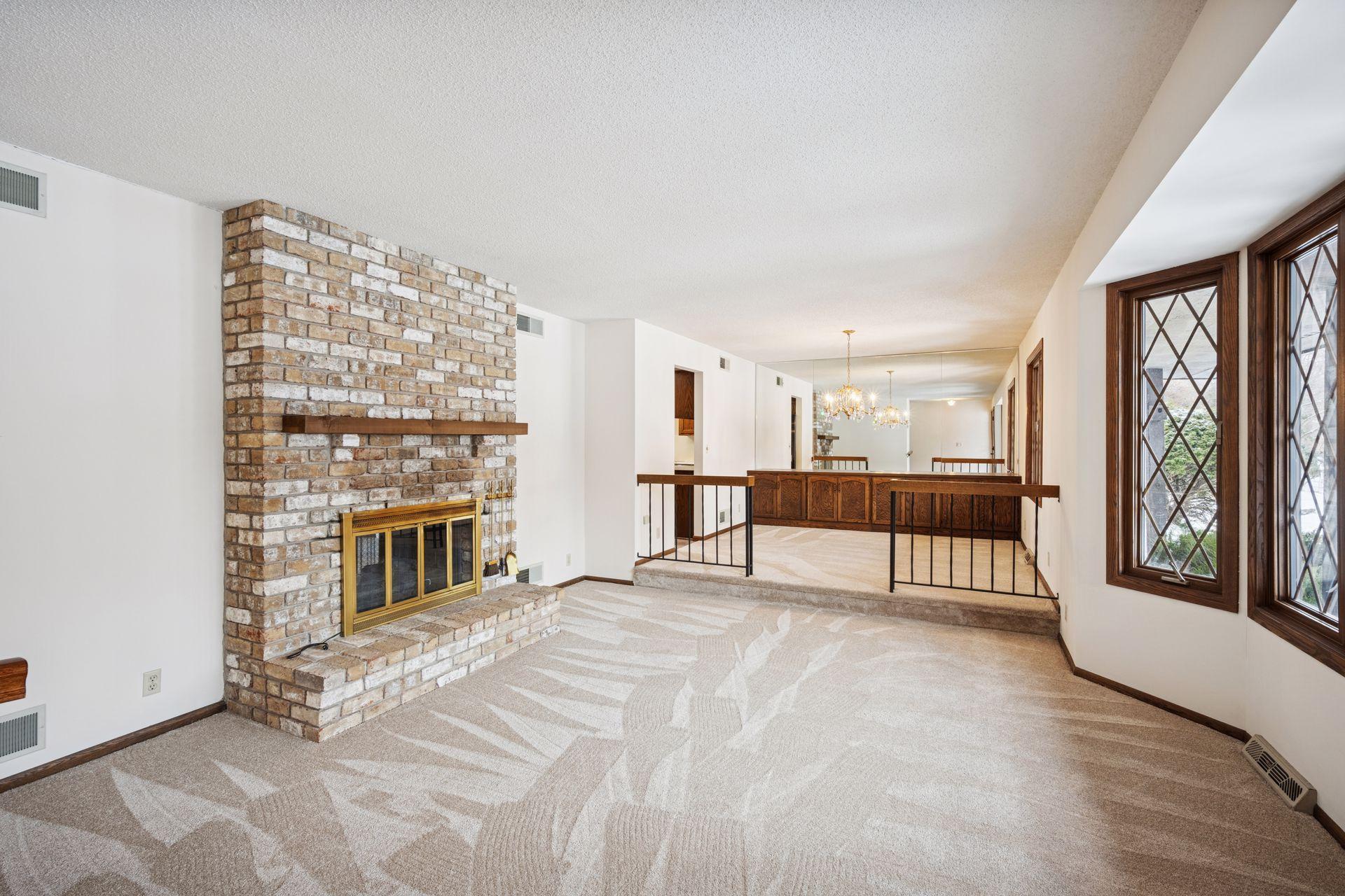 1267 Nursery Hill Lane Arden Hills MN 55112