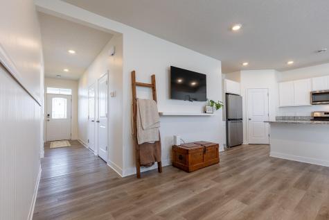 1702 Athens Terrace Shakopee MN 55379