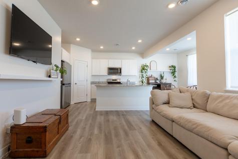 1702 Athens Terrace Shakopee MN 55379