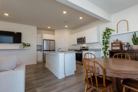 1702 Athens Terrace Shakopee MN 55379