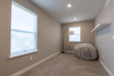1702 Athens Terrace Shakopee MN 55379
