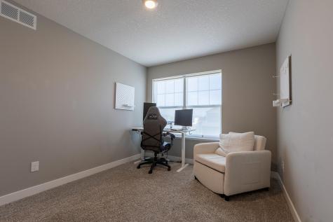 1702 Athens Terrace Shakopee MN 55379
