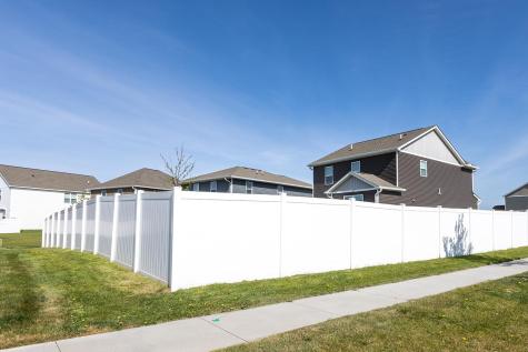 1702 Athens Terrace Shakopee MN 55379