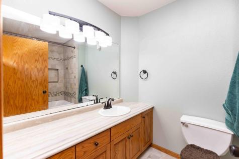 790 Lakeridge Drive West Fargo ND 58078