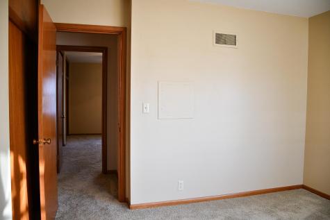 1206 S Shore Drive Worthington MN 56187