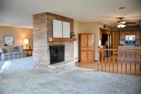 1206 S Shore Drive Worthington MN 56187