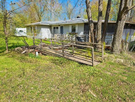 11521 Blackwood Road Floodwood MN 55736