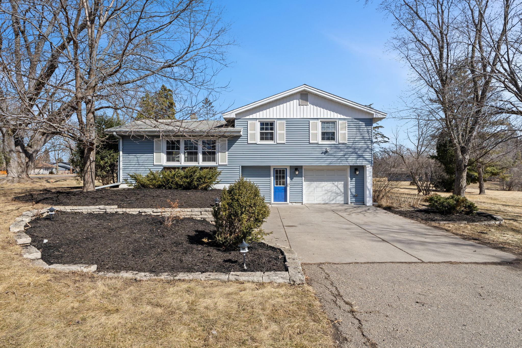 401 Whitegate Lane Wayzata MN 55391