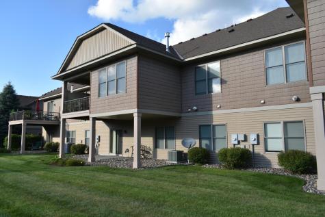 10726 Lyndale Bluffs Trail Bloomington MN 55420