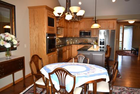 10726 Lyndale Bluffs Trail Bloomington MN 55420