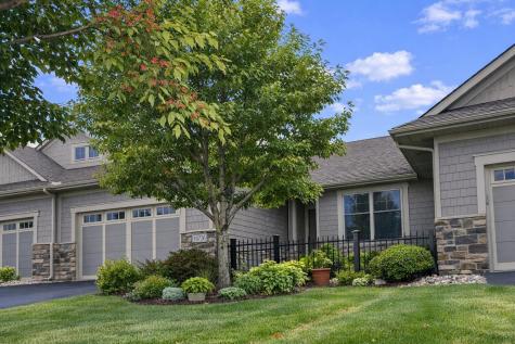 10726 Lyndale Bluffs Trail Bloomington MN 55420