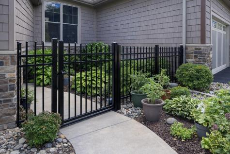 10726 Lyndale Bluffs Trail Bloomington MN 55420
