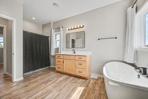 19347 Lake Volney Circle Le Center MN 56057