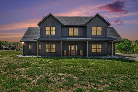 19347 Lake Volney Circle Le Center MN 56057
