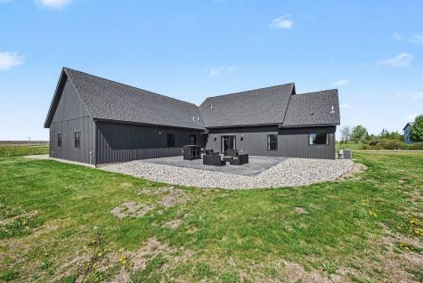 19347 Lake Volney Circle Le Center MN 56057