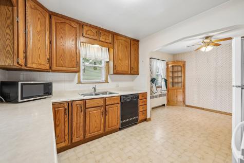30690 N Lakes Trail Lindstrom MN 55045