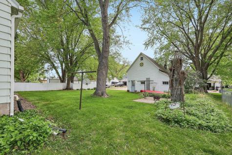 30690 N Lakes Trail Lindstrom MN 55045