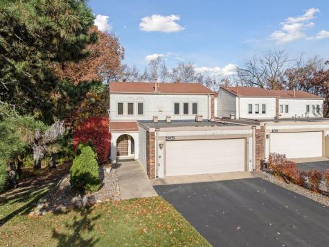 4334 Highland Drive Shoreview MN 55126