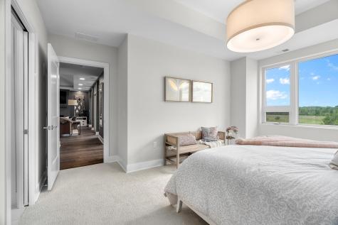 1 Hill Farm Road North Oaks MN 55127