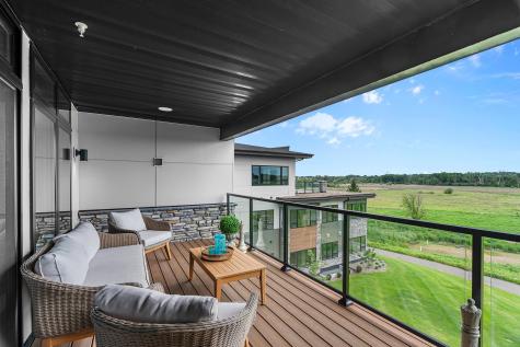 1 Hill Farm Road North Oaks MN 55127