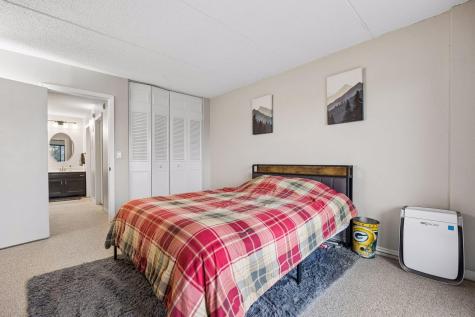 10411 Cedar Lake Road Hopkins MN 55305