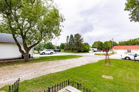 1009 18th Avenue N Moorhead MN 56560