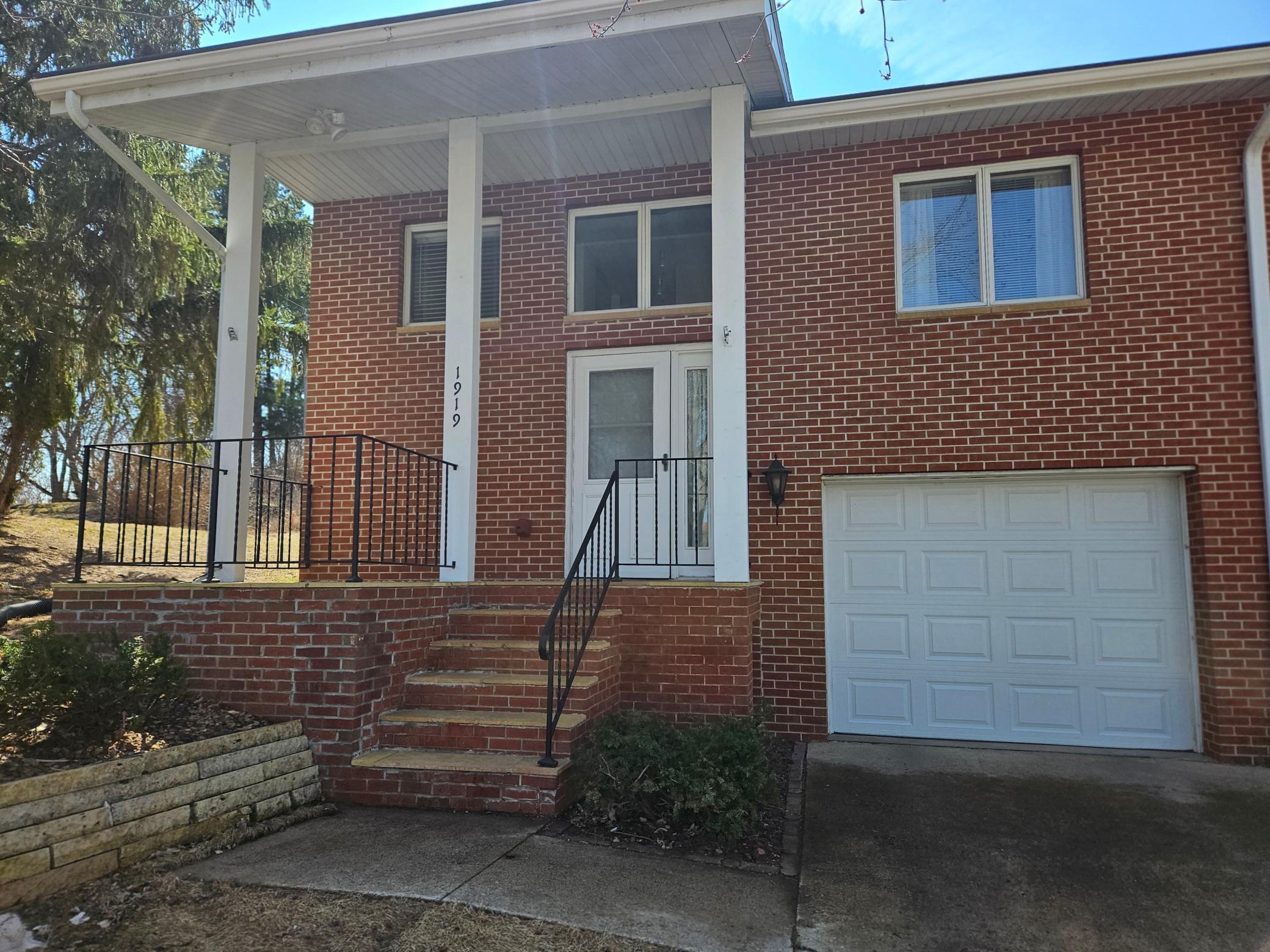 1919 Wilby Road Albert Lea MN 56007