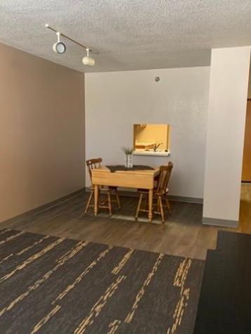 31 Chestnut Street E Trimont MN 56176