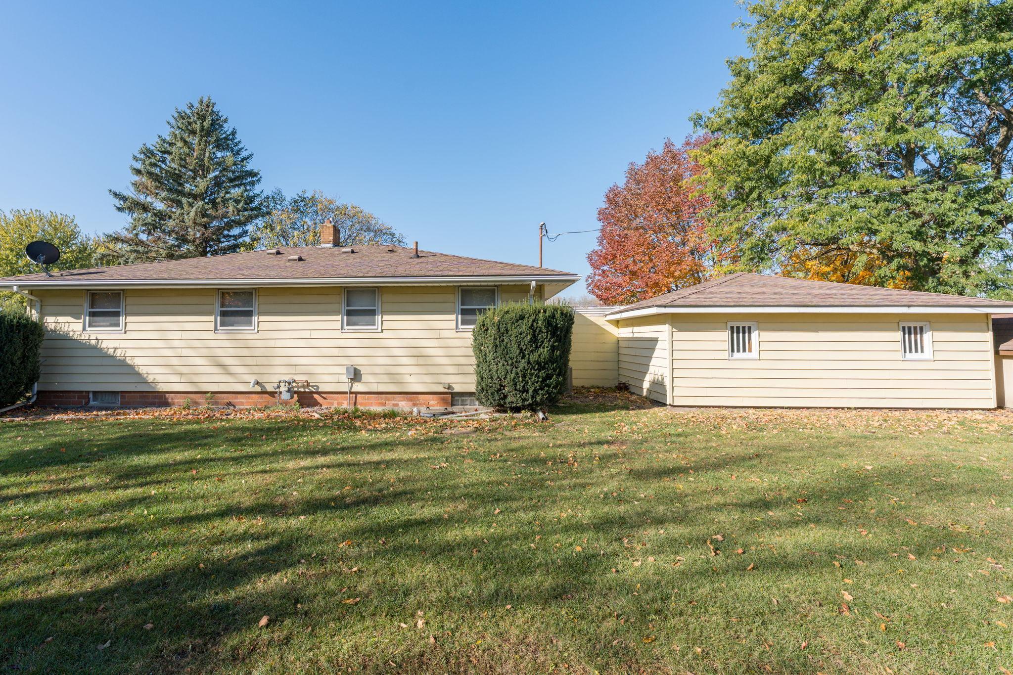 340 2nd Avenue S Amboy MN 56010