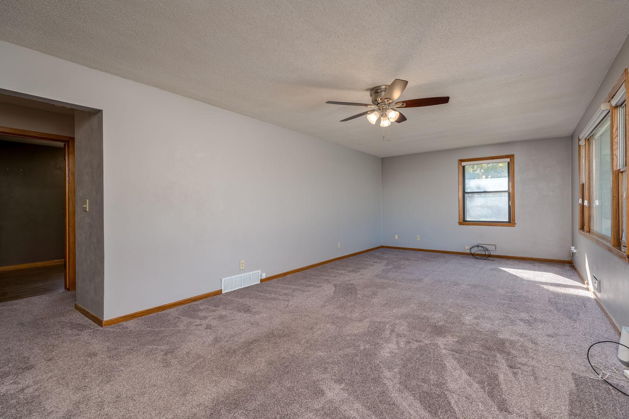 340 2nd Avenue S Amboy MN 56010