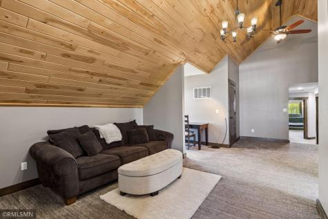 7040 132nd Street N Hugo MN 55038