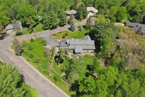 784 Hilltop Court Mendota Heights MN 55118