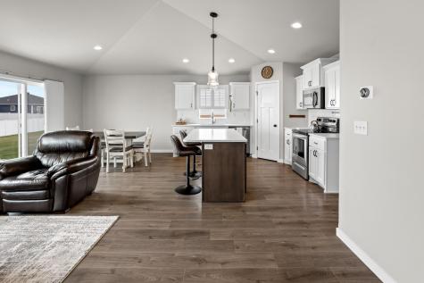 1306 22nd Avenue W West Fargo ND 58078