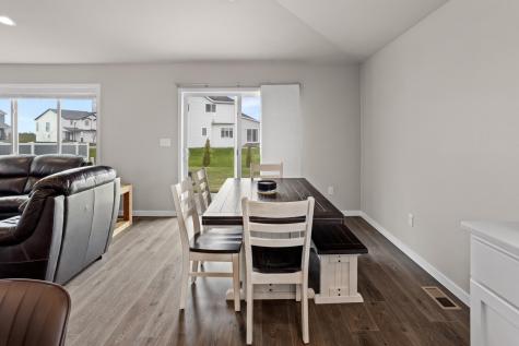 1306 22nd Avenue W West Fargo ND 58078