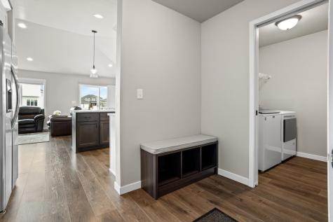 1306 22nd Avenue W West Fargo ND 58078