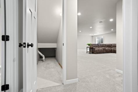 1306 22nd Avenue W West Fargo ND 58078