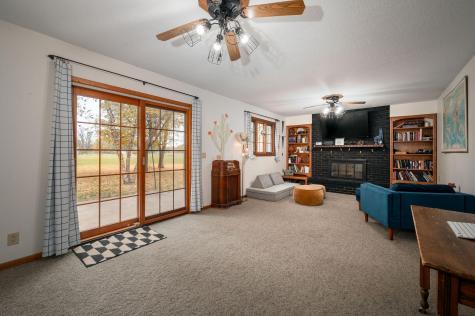 1835 Jamison Drive Windom MN 56101