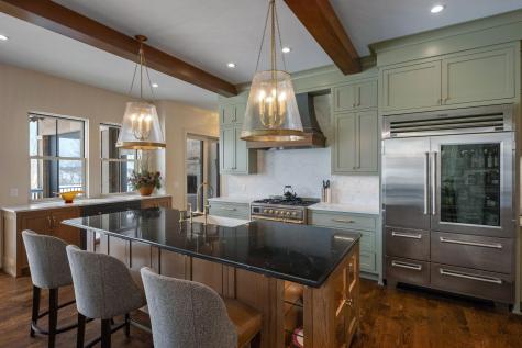 4972 Bridgevine Way Independence MN 55359