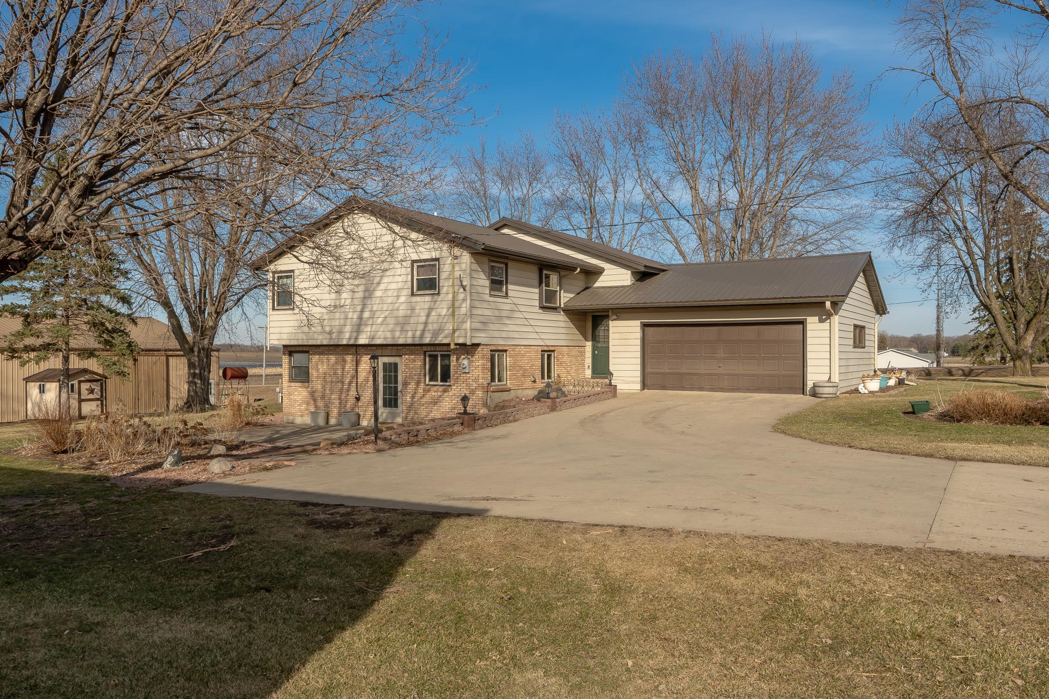 10460 County Road 50 Cologne MN 55322