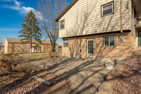 10460 County Road 50 Cologne MN 55322