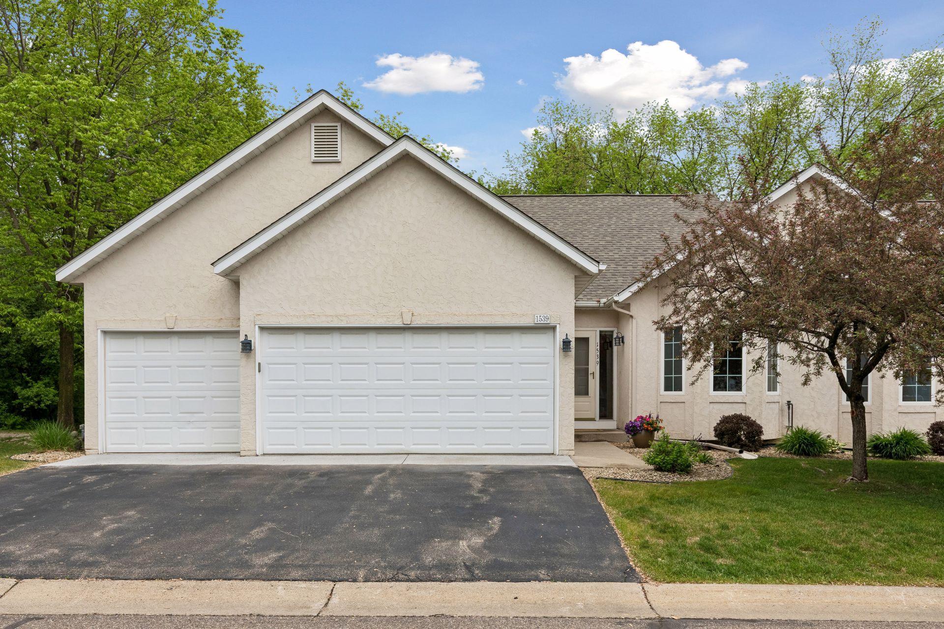 1539 Stonewood Lane Eagan MN 55122
