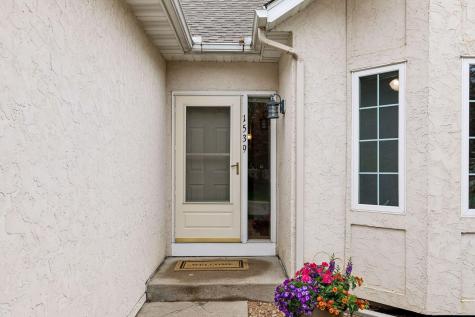 1539 Stonewood Lane Eagan MN 55122