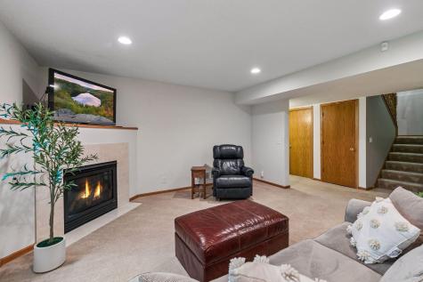 1539 Stonewood Lane Eagan MN 55122