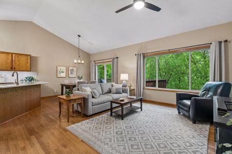 1539 Stonewood Lane Eagan MN 55122
